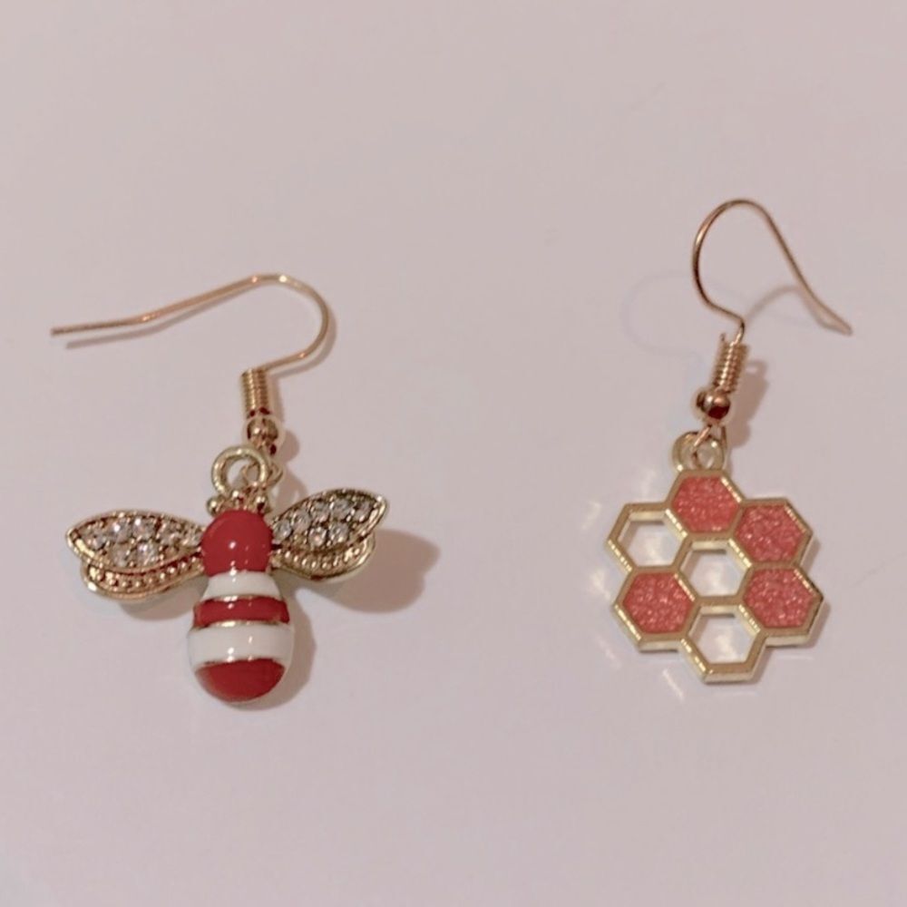 Gold Tone Earrings, Bee and Honeycomb, Dangle Drop, Red
